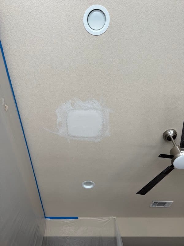 The hole filled and the compound feathered out ready for texture